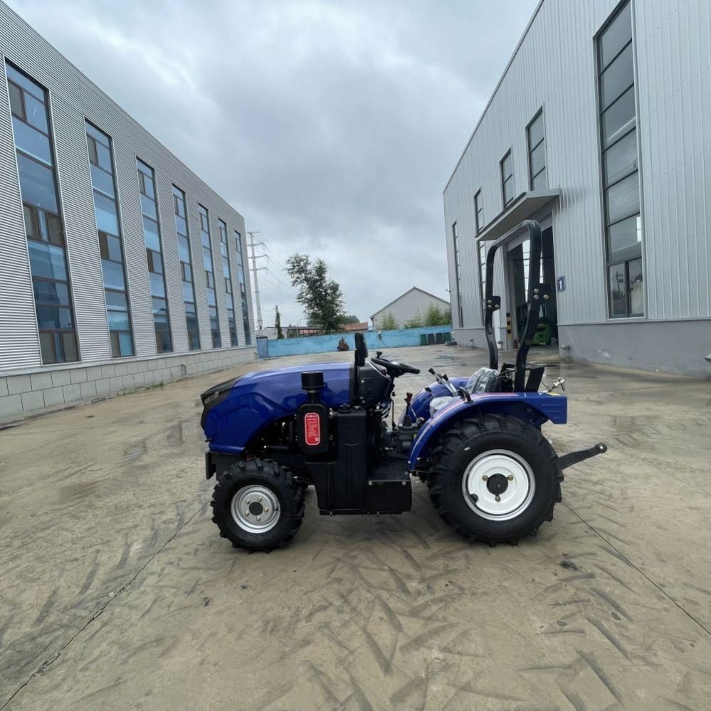 4X4 50Hp Fan Cabin Tractors for Agriculture Traktor Mini Trator