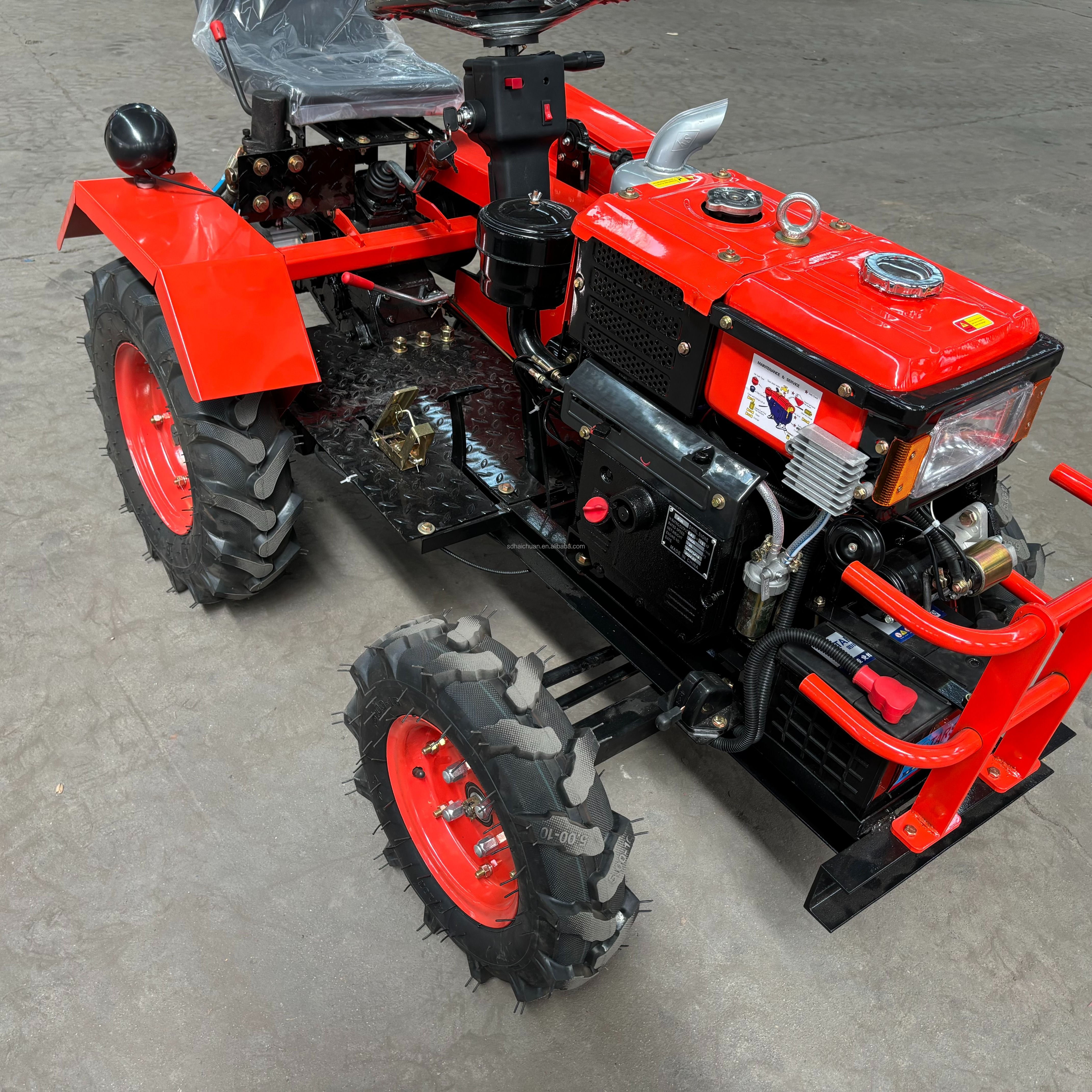 Factory Directly Supply diesel Engine 15HP Agricultural Tractor Farming Wheel Tractor Farm Machinery