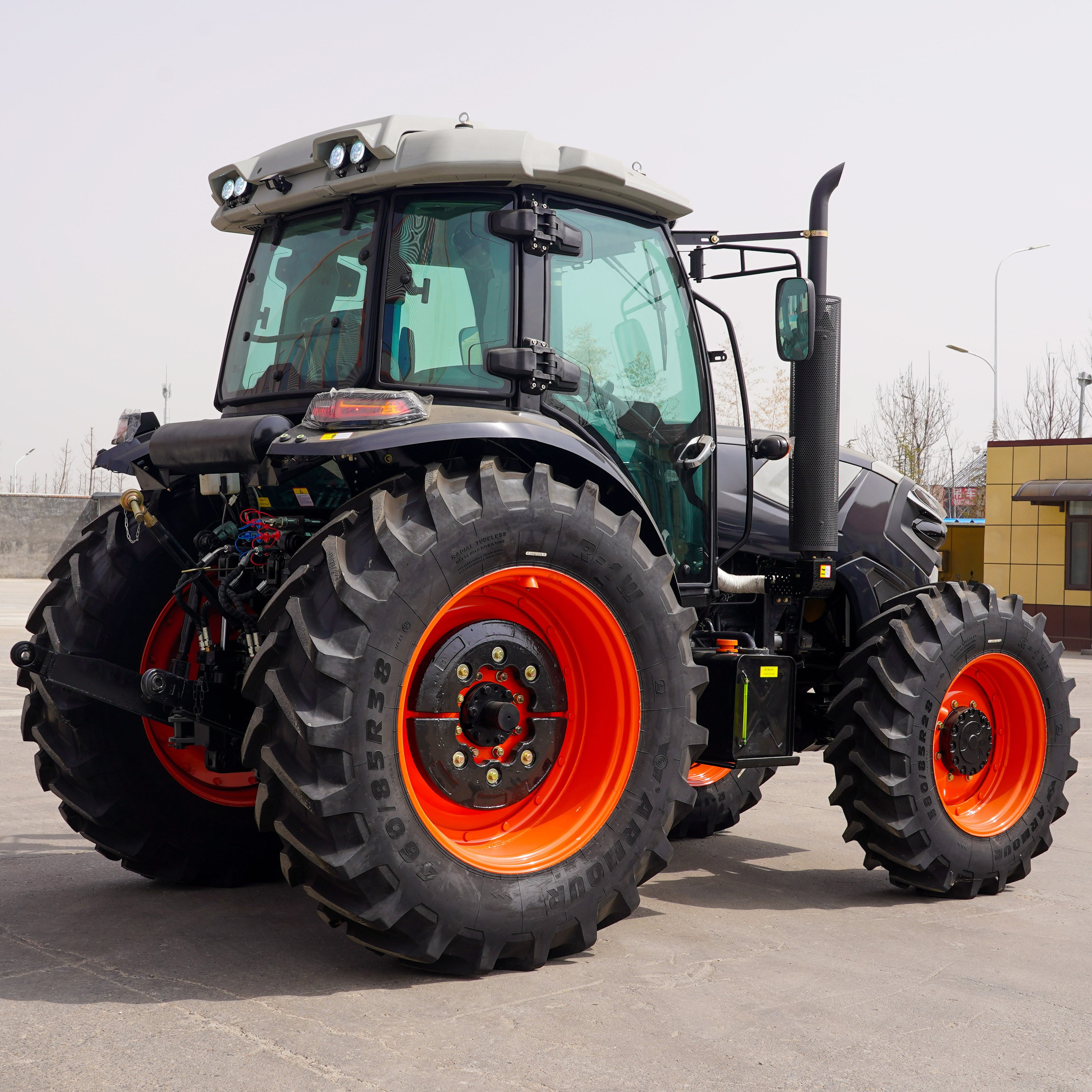 Cheap and Hot Sale180hp Sunshade Tractor diesel Engine Traktor diesel for Agriculture Trator