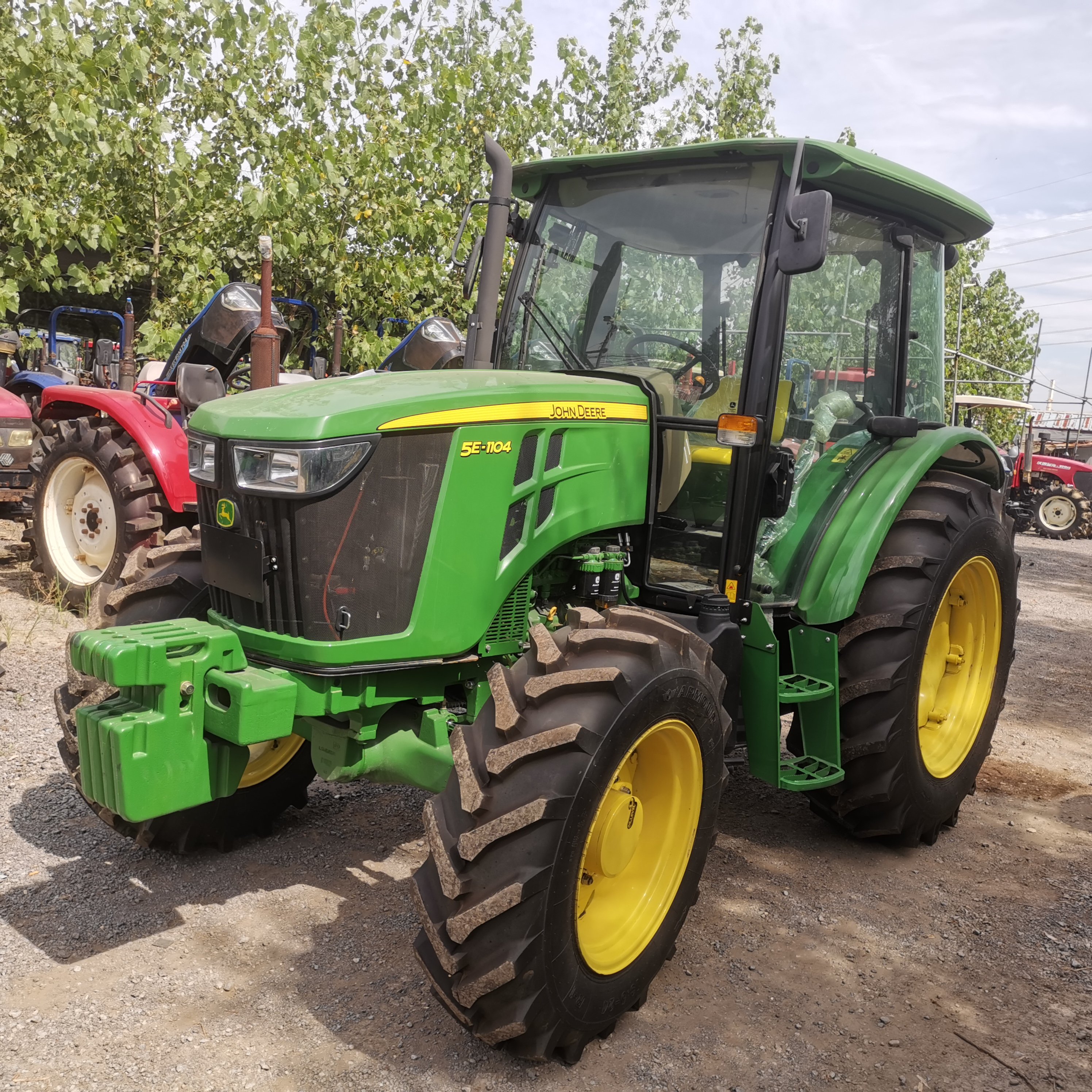 Used Tractor John Deeree Farm Tractors 100hp 110hp 120hp 140hp 4x4 Wheeled Tractor for Sale