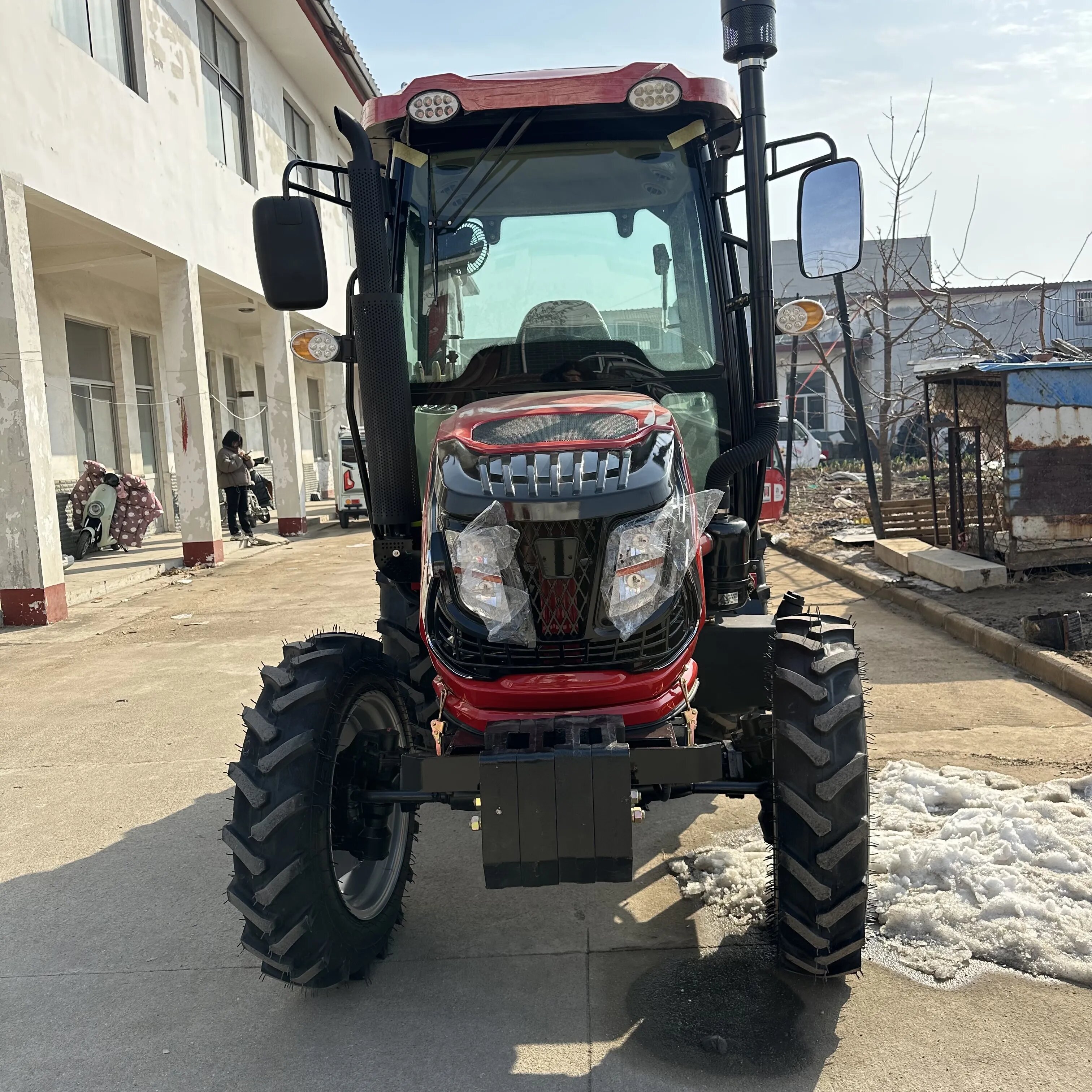 Farm Machinery Farm Hand Walking Wheel Tractor with One Year Warranty