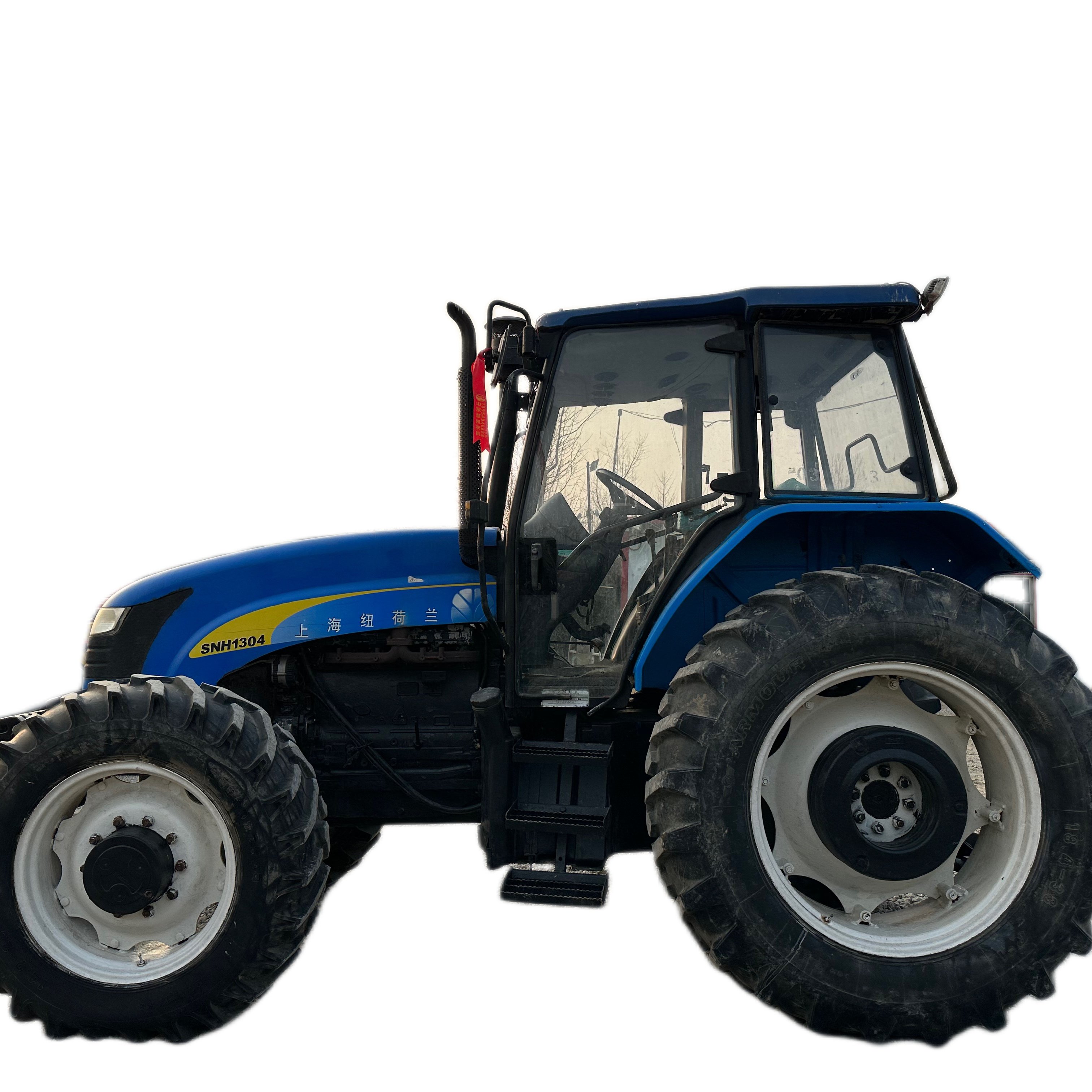 The Tractor Agriculture Used New Snh1304 Holland 4WD Tractor with High Quality and Good Price