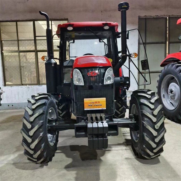 Yto LX904 Agricultural Wheel Tractor New 4WD Equipment with Good Service Gearbox & Engine As Core Components