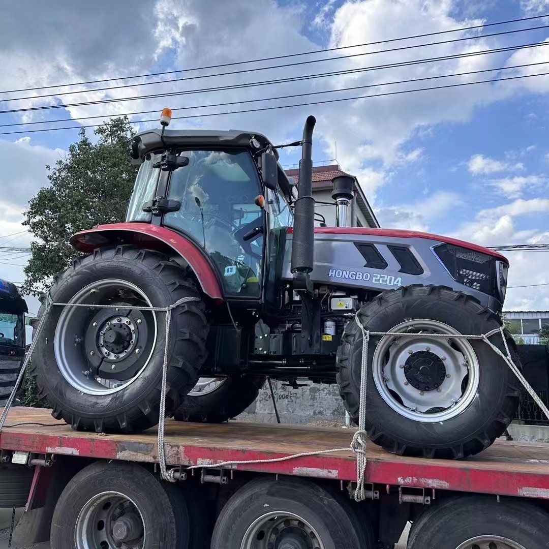 160Hp 180HP 200HP 4x4 Multifunctional Diesel Engine Farm Tractor Heavy Duty