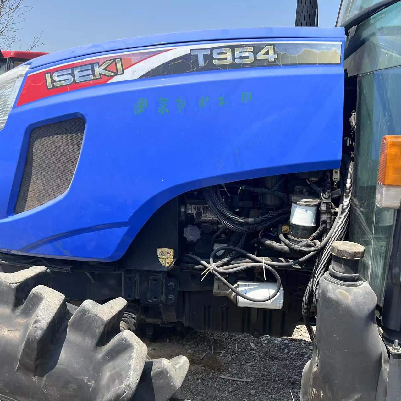 Super Quality and Competitive Price Second Hand Tractor ISEKI T954 95hp Farm Equipment Tractor for Sale with Cabin