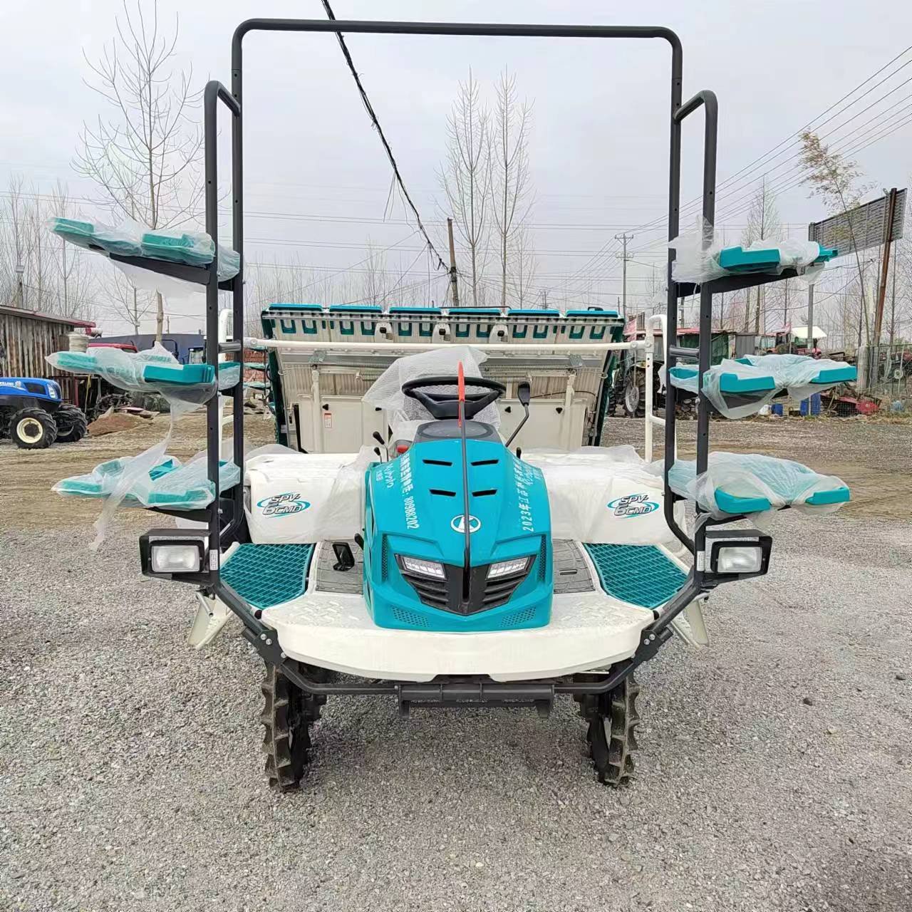Agricultural Machinery Rice Transplanter Kubota 6 Rows 4X4WD Wheel Farm Equipment Rice Planting Machine Japan Version