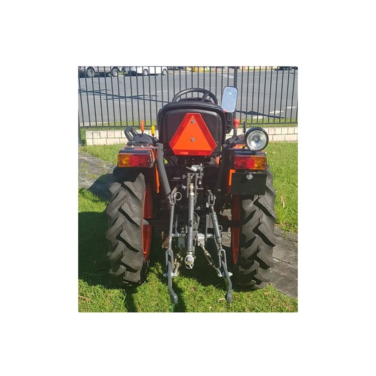 Professional Dealer Offers Kubota B2741 4WD Tractor Used Condition with Oil Immersed Breaks Factory Direct Price Farm Industries