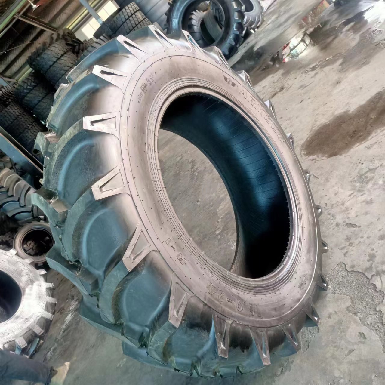 Agricultural Tractor Tires 15.5-38 16.9-24 16.9-28 16.9-30 16.9-34 16.9-38 ,short-distance Transport ,R-1 Pattern