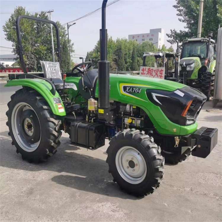 Huaxia 704 Four-wheel Tractor, a 70 Horsepower Multifunctional Soil Turning Agricultural Machinery, with a Locomotive Head