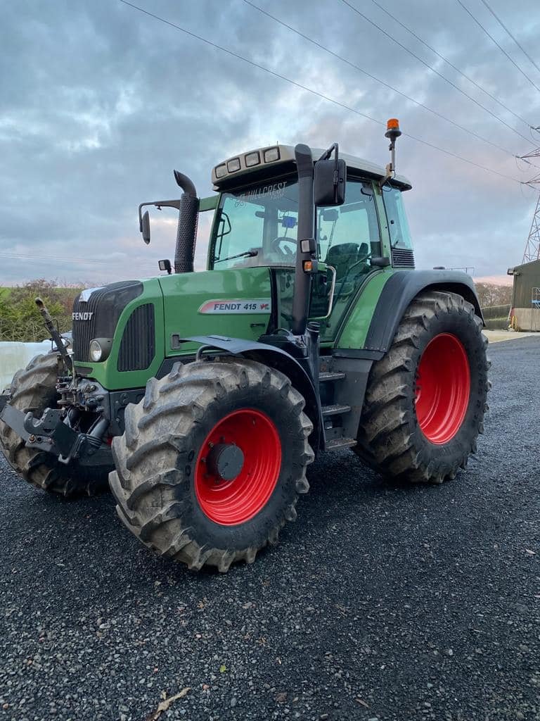 Fendt 415 Tractor Agricultural Available at Cheap Price