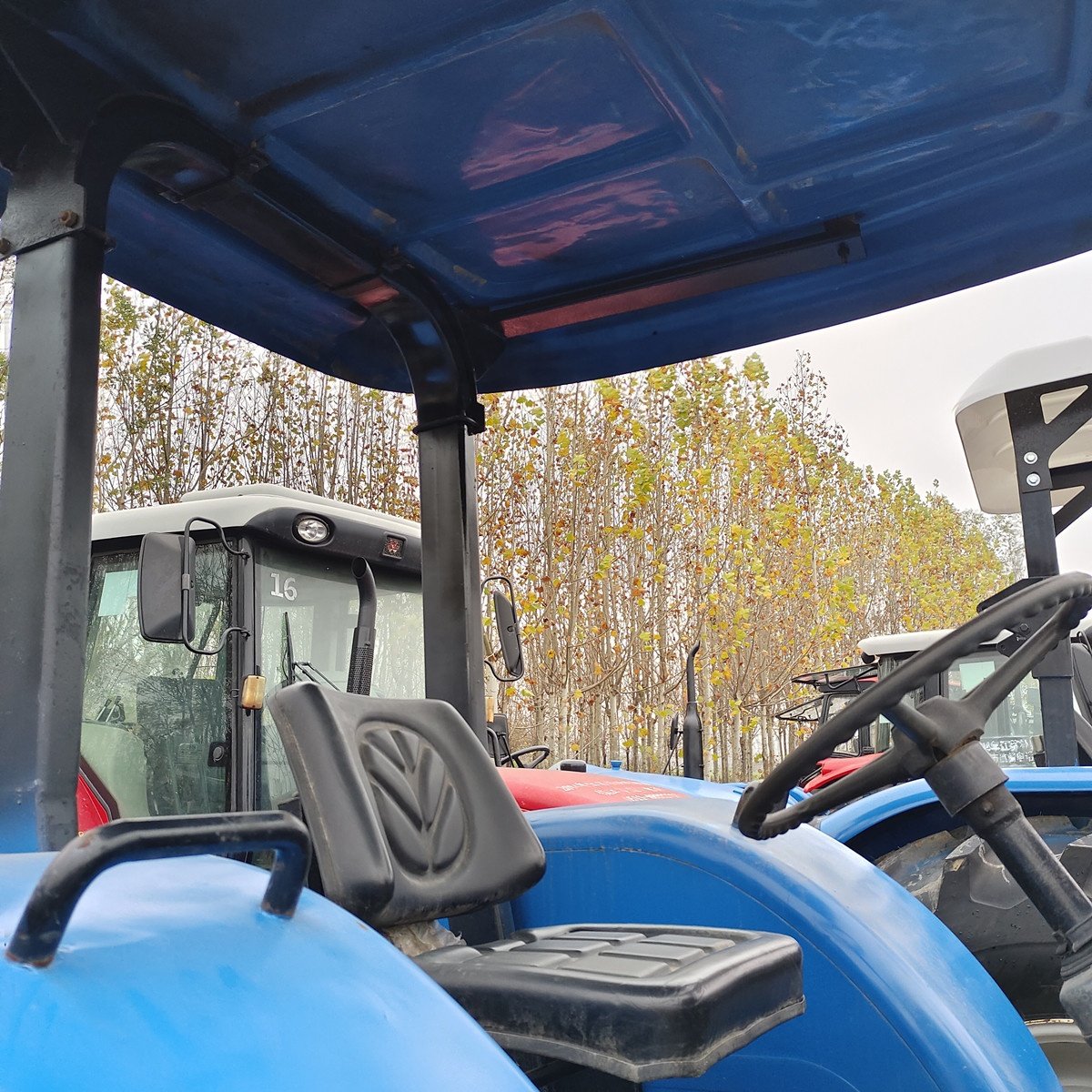 New Hollands 70hp/80hp/90hp/100HP SNH704 Used Agricultural Tractors American Wheel Tractor with Sunshade