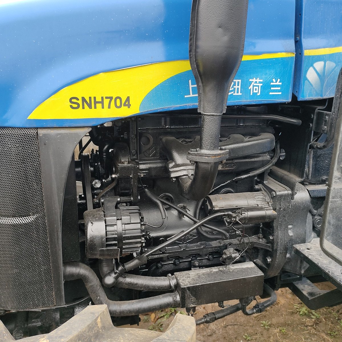 New Hollands 70hp/80hp/90hp/100HP SNH704 Used Agricultural Tractors American Wheel Tractor with Sunshade