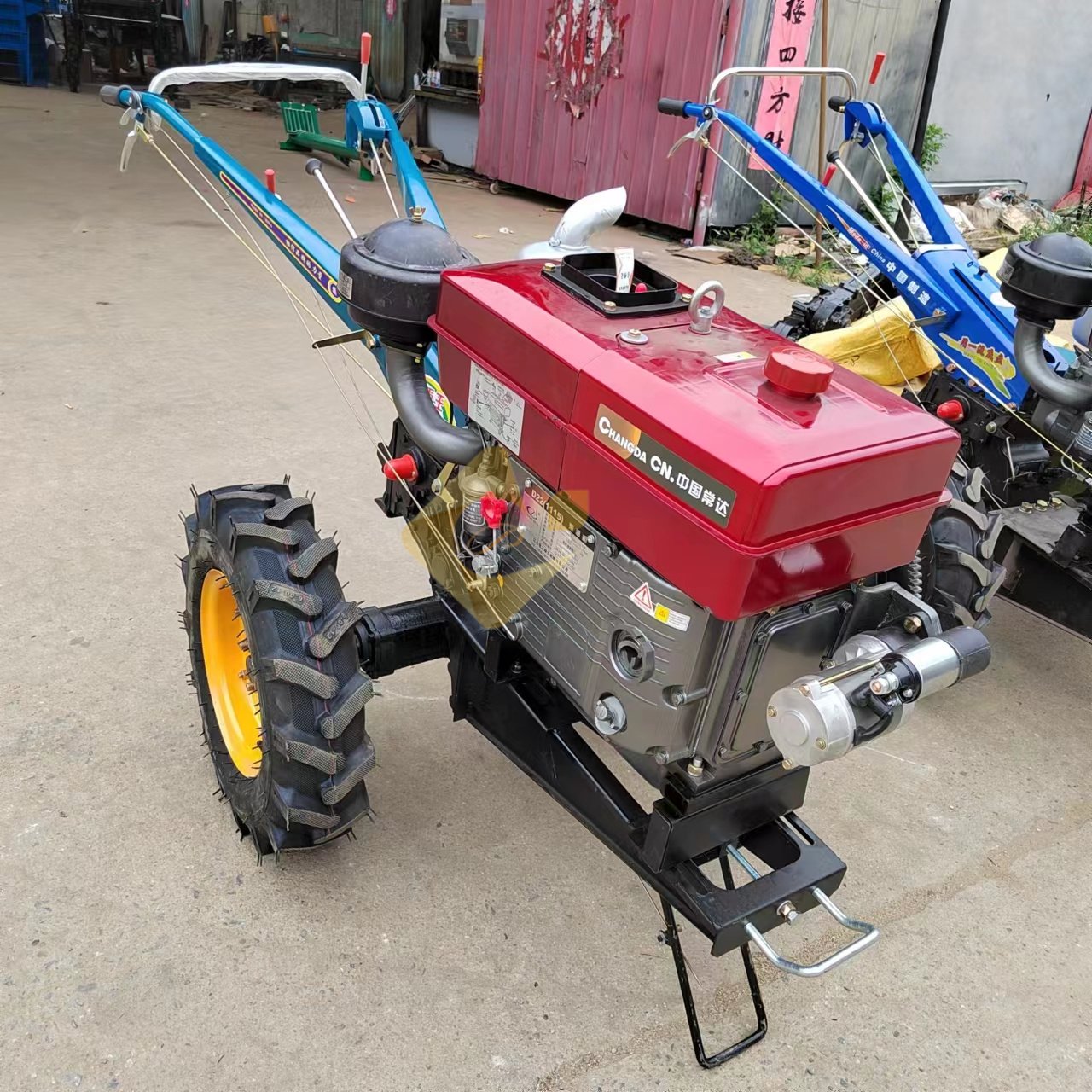 China Small 10 Hp Paddy Wheel Walking Tractor 8-20hp Machine Tractor Agricultural Equipments Mini Tractor Price