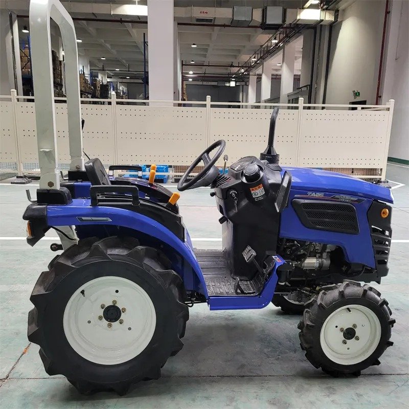 Cheap Cultivators Agricultural Equipment Farming Small Farm Tractor Kubota 4X4 With Agricultural Accessories