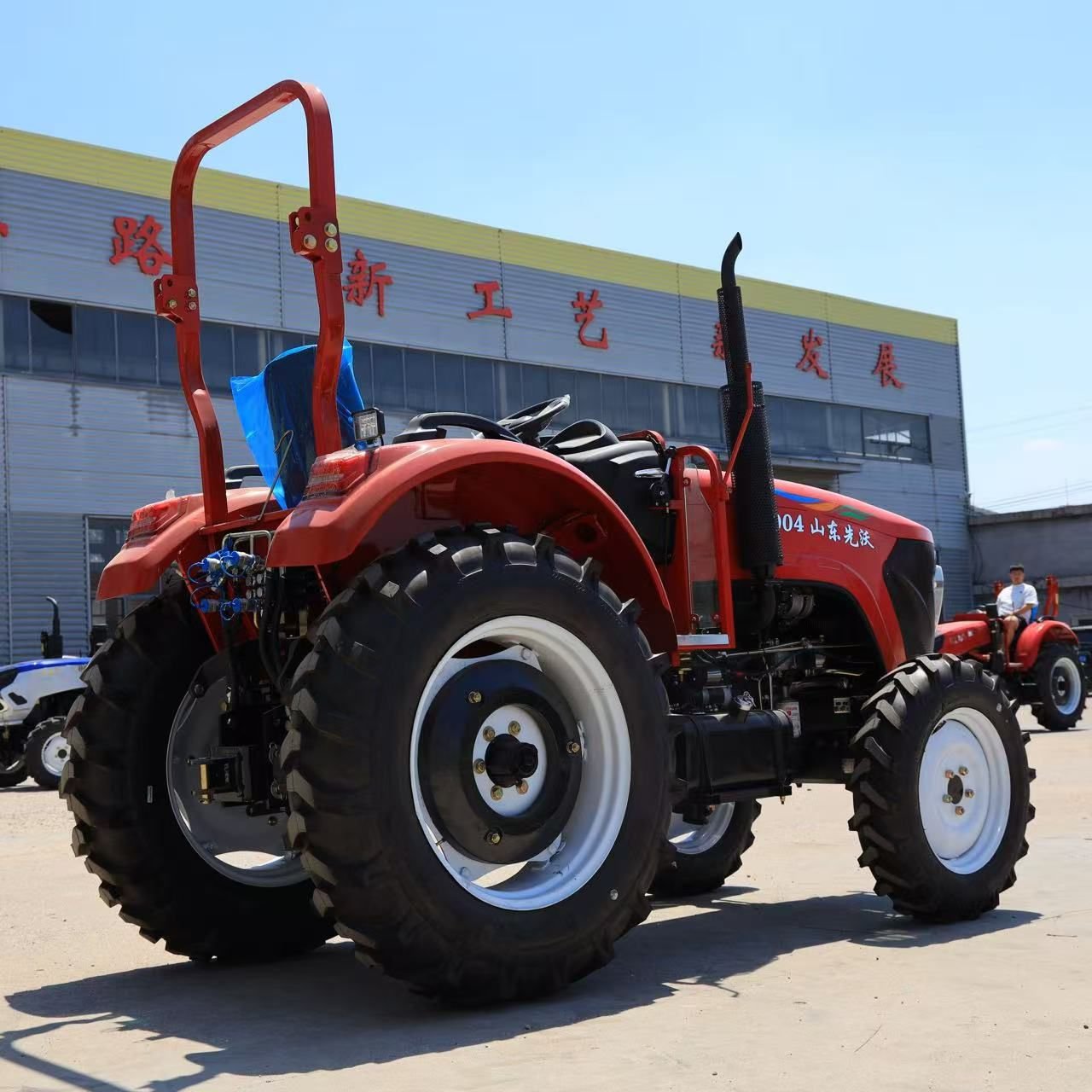 Mini Tractor 25hp/30hp/35hp/40hp/50hp Farming Machinery Equipment Agriculture Used Tractors