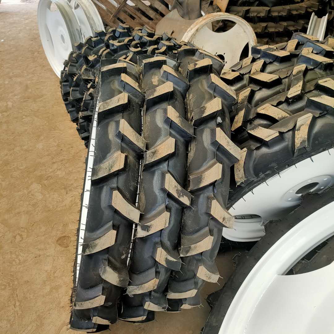 Inflatable Herringbone Tires for Agricultural Spraying Machines Can Be Equipped With Steel Rims 5.00-19 6.50-32 5.00-32.00-32