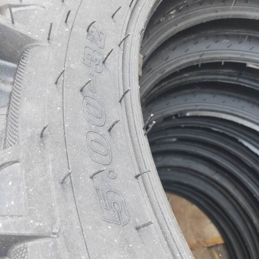 Inflatable Herringbone Tires for Agricultural Spraying Machines Can Be Equipped With Steel Rims 5.00-19 6.50-32 5.00-32.00-32