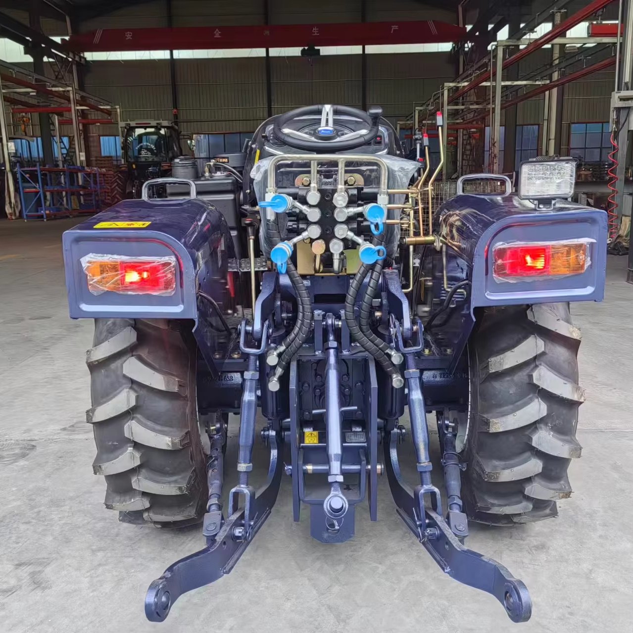 Agriculture Farm Machinery Wheel Drive 50HP 4x4 Compact Tractor Mini Tractor