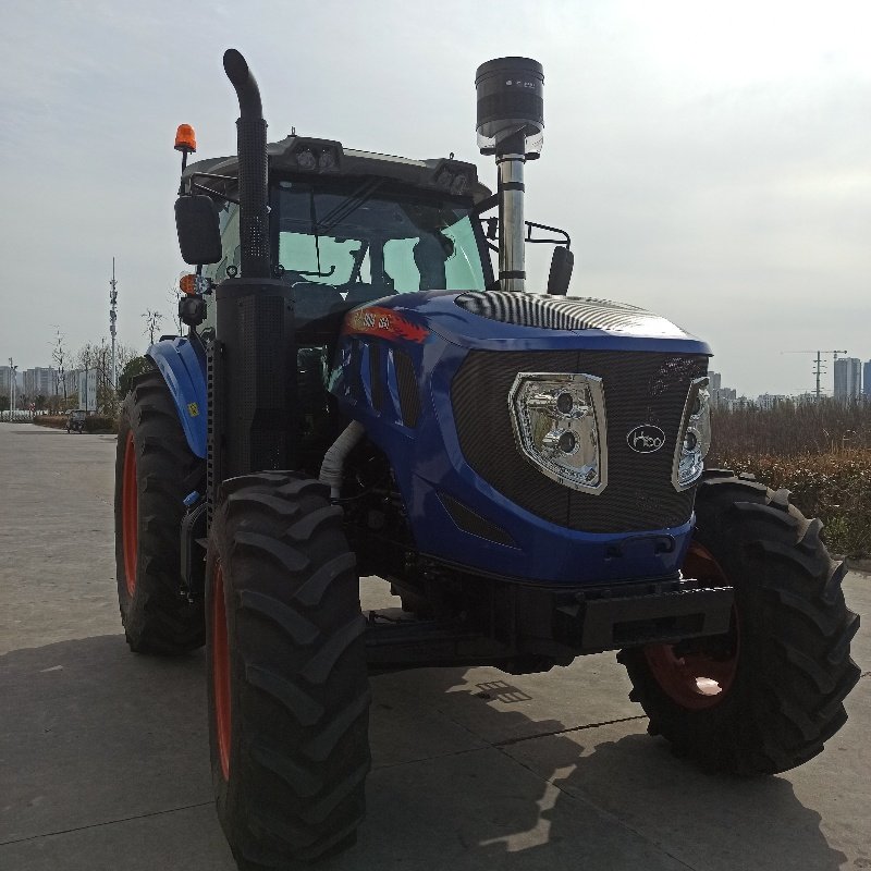 4x4 New 180hp China Tractor YTO Engine Farm Diesel Tractor Use with Core Components Pump Gearbox Bearing