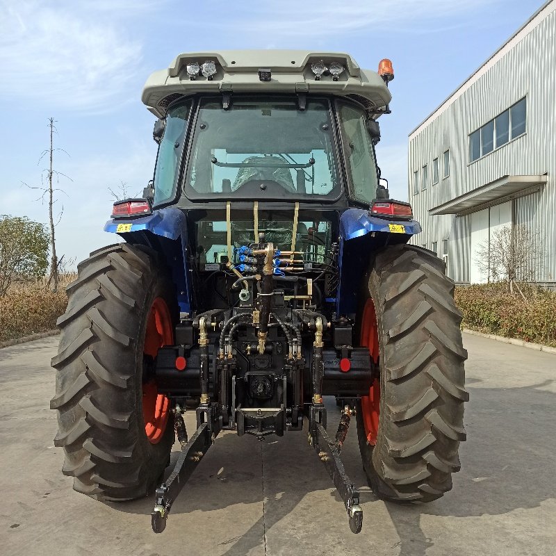 4x4 New 180hp China Tractor YTO Engine Farm Diesel Tractor Use with Core Components Pump Gearbox Bearing