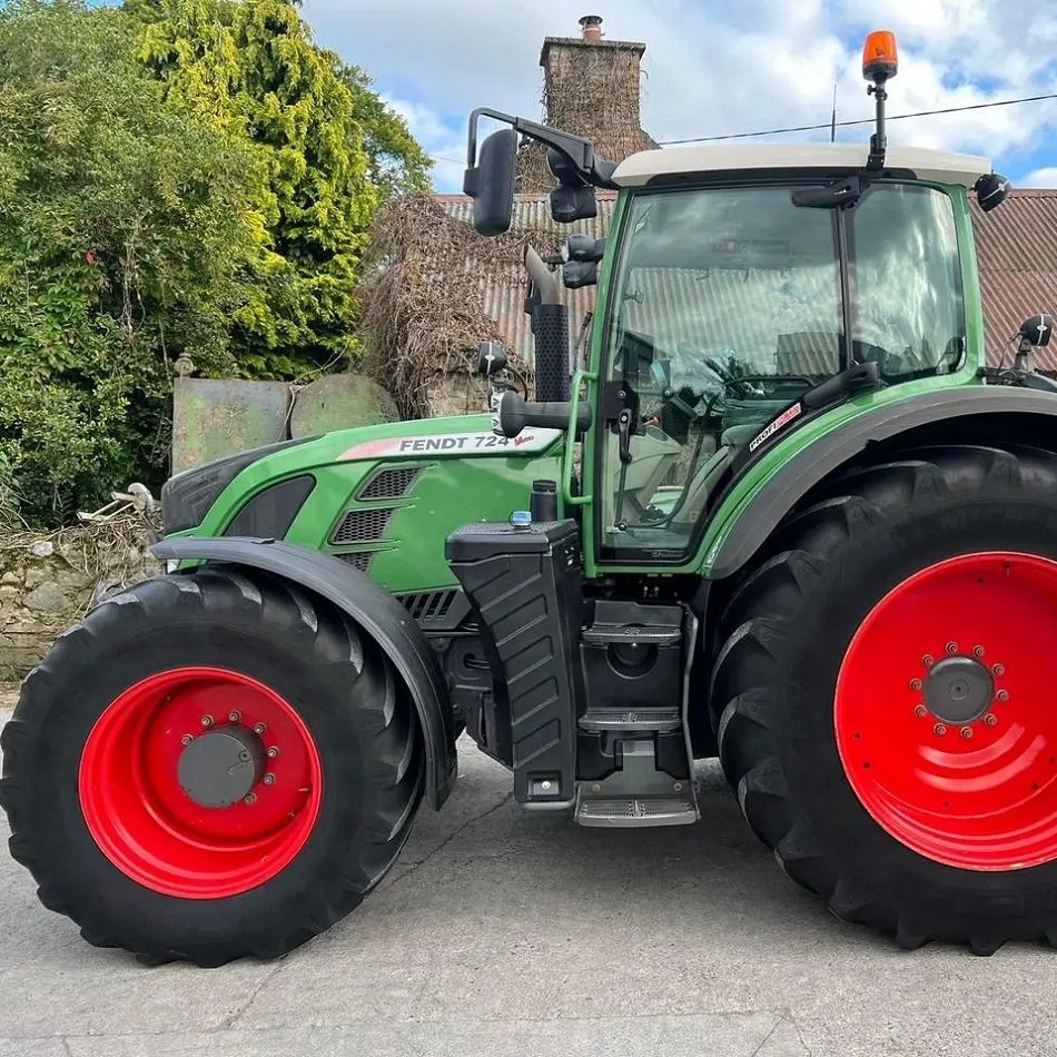 Wholeleae Used Original 30-180hp 4wd Fendt B5000DT Tractor Used Farm Tractor 70HP Fendt Agriculture