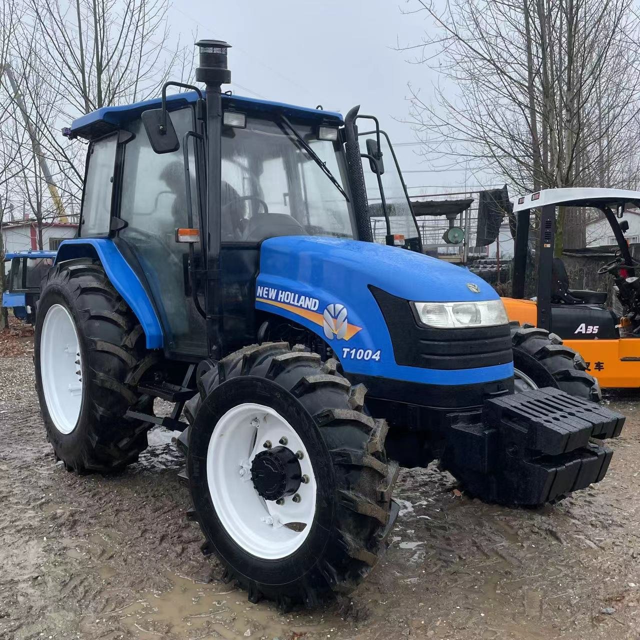 100hp 90hp 80hp 4*4 Used/second-hand New a Holland SNH1004 Diesel-powered Domestic Tractors at Best Price