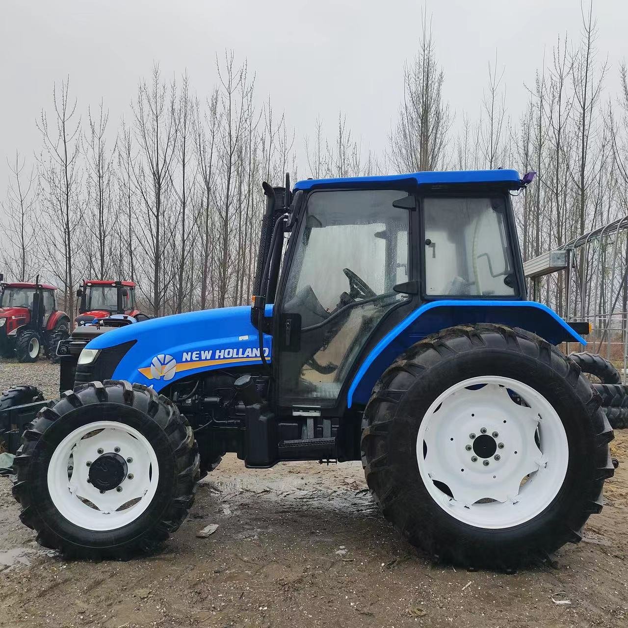 100hp 90hp 80hp 4*4 Used/second-hand New a Holland SNH1004 Diesel-powered Domestic Tractors at Best Price