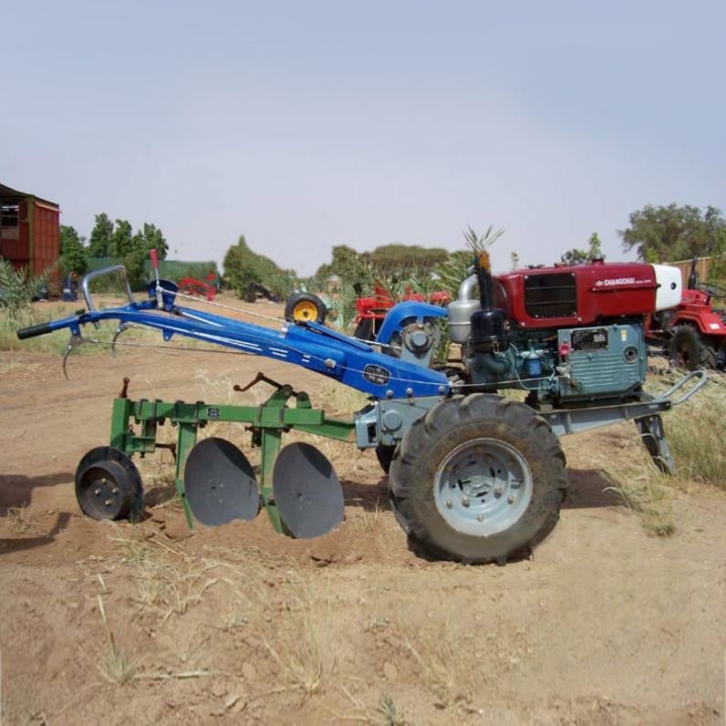 15 HP Tractor Power Tiller Walking Tractor Powertiller Two Wheel Farm Walk-Behind Tractor Hand Held Hot Selling China Mini