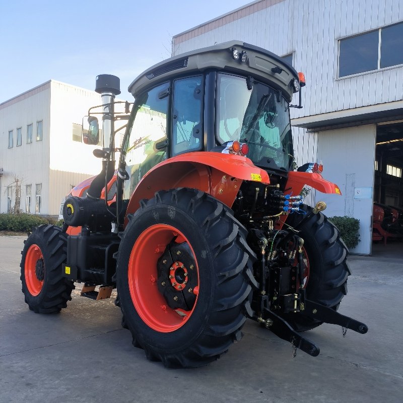 Buy New 160HP 4WD Agricultural Diesel Tractor Red Tractors Accessories Farmer Tractor YTO Engine