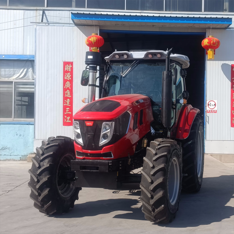 Galloping Across the Fields Unstoppable 2024 160hp 4wd 16+8 Tractor Powerful Power Waiting for You to Control