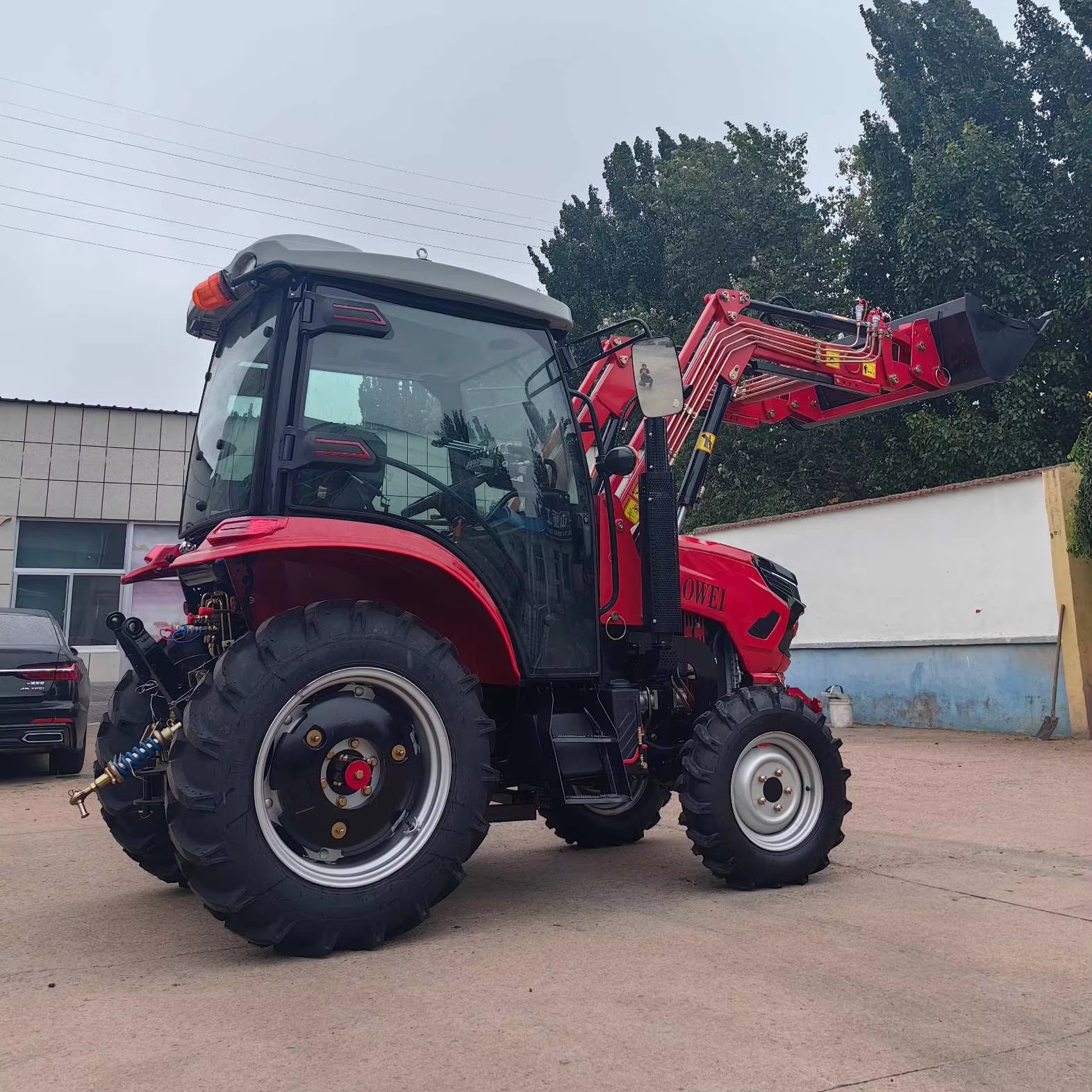 30hp 35hp 40hp 45hp 50hp 60hp 70hp 80hp 90hp 100hp Agriculture Farm Tractor Cultivator Tiller with Excellent Performance