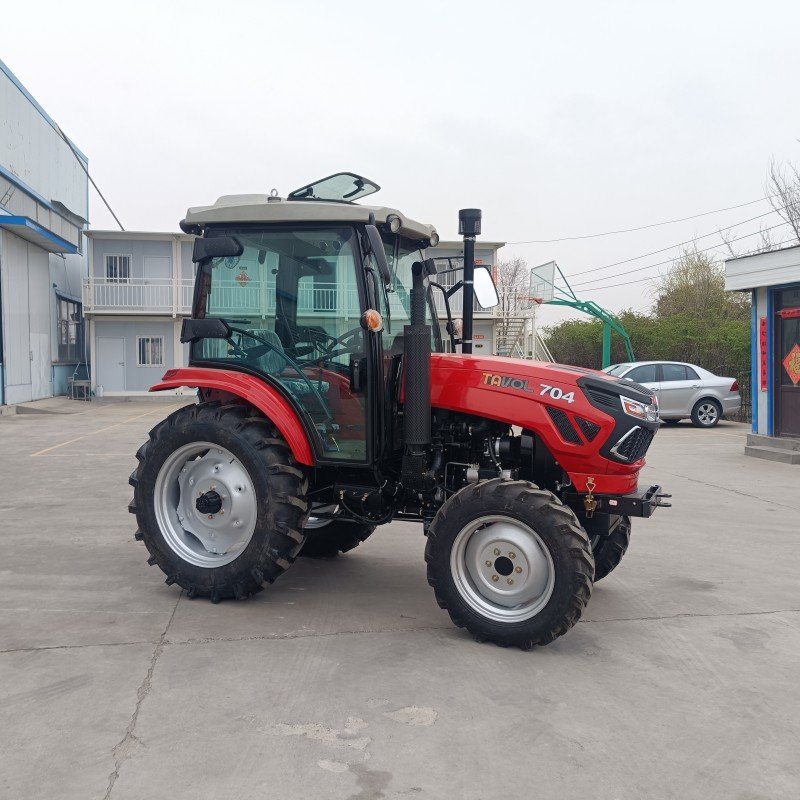 Agricultural Machines 70hp 4x4 Wheel Drive Small Mini 8+2 Shift Garden Cabin Tractor for Farmer