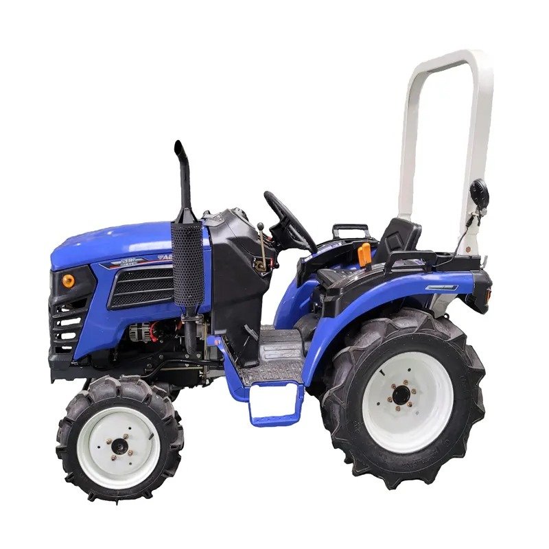 China Small 4X4 Mini Agricultural 4 Wheel Tractor Track Tractor with Accessories