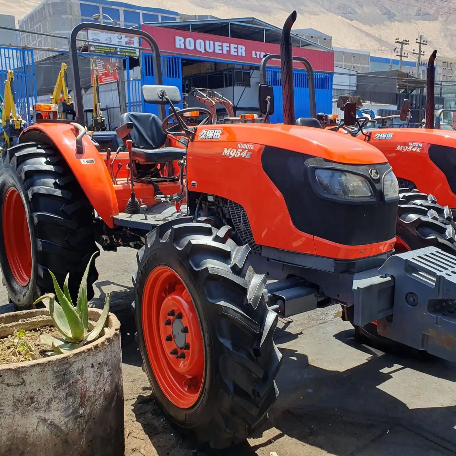 Used Tractor for Agriculture Kubota Tractor M954Q 95HP 4WD Tracteur Agricola Orchard Compact Tractor Japan Front End Loader