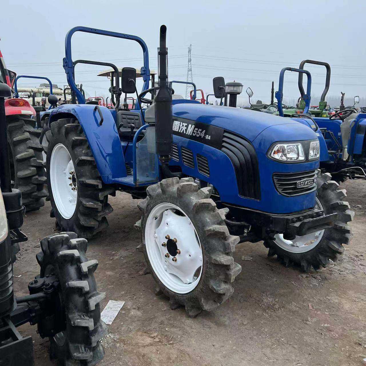 Foton Lovol Tractors M554-B 55HP Farm Tractors Agriculture 4x4 Agriculture Mini Tractors for Sell in FRANCE