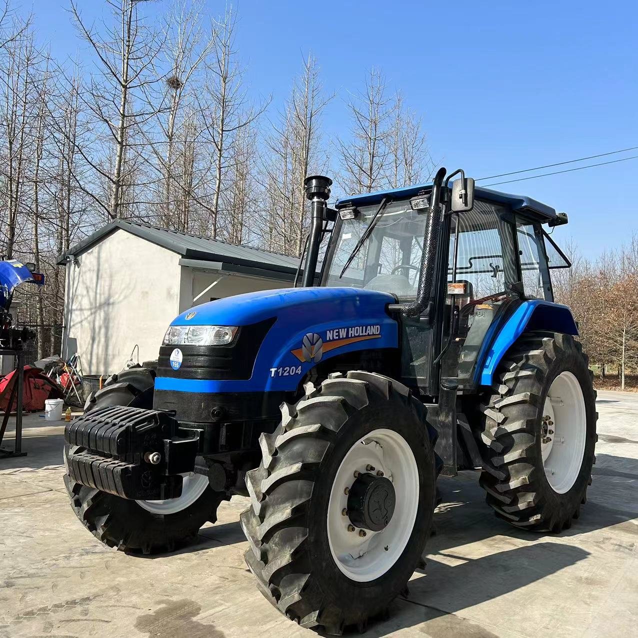 Selling Used New Holland Snh1204 120 HP Tractor with Cheap Price