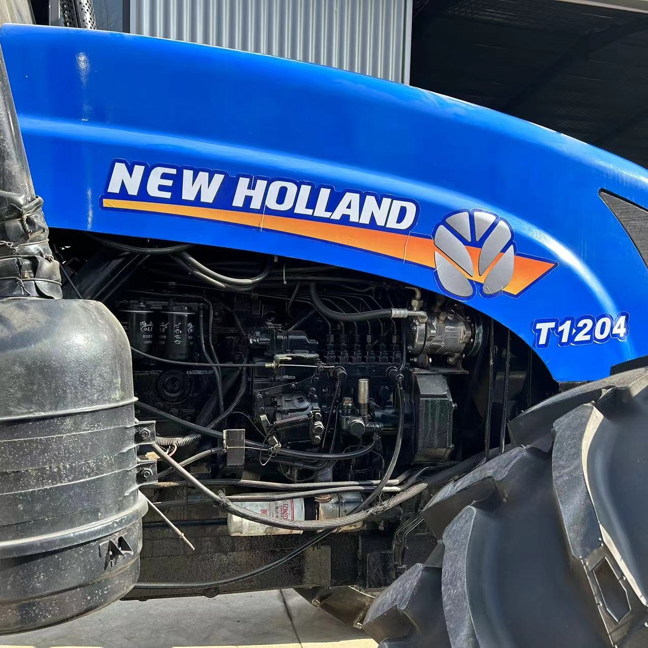 Selling Used New Holland Snh1204 120 HP Tractor with Cheap Price