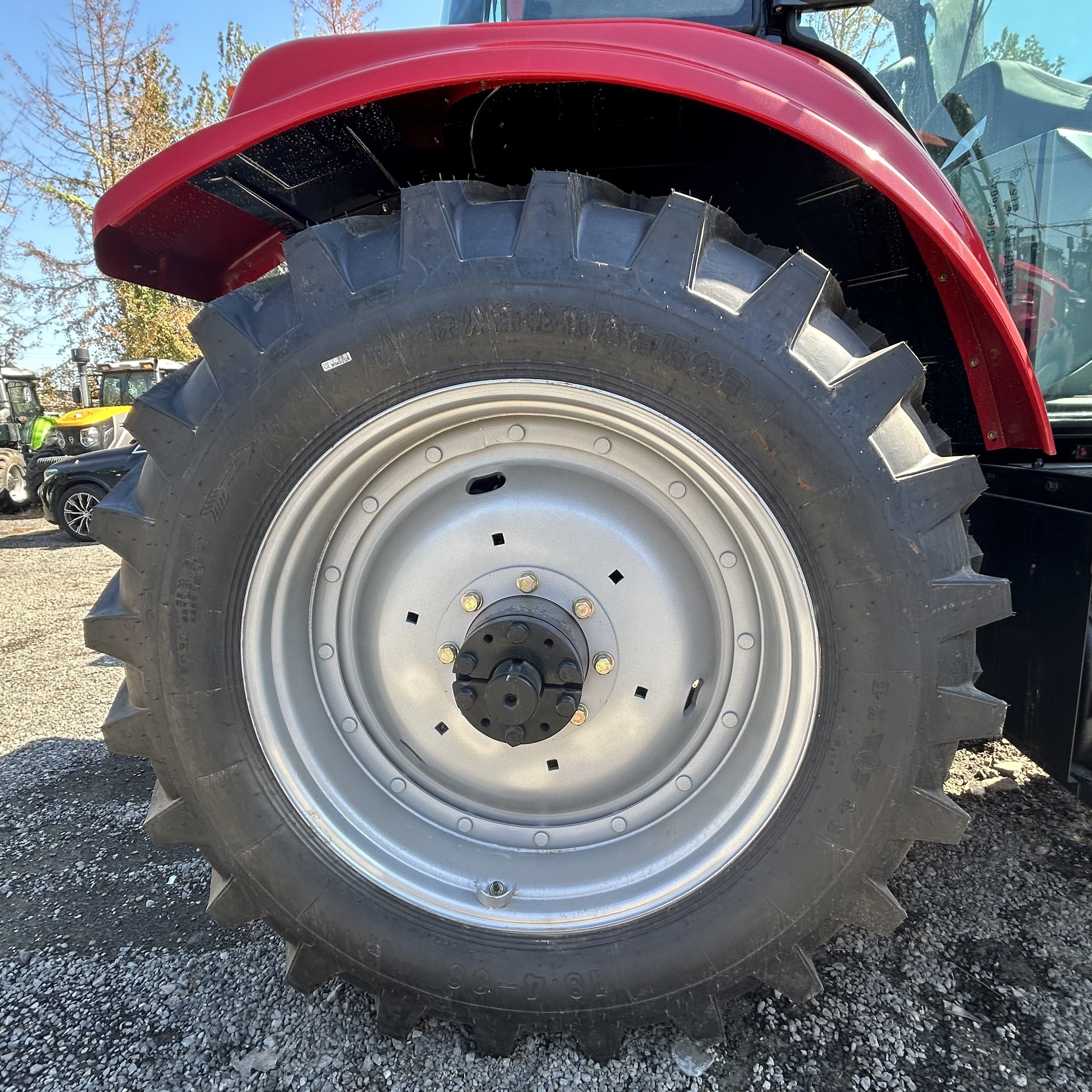 Second Hand Yto Lx2004-em 4x4 Tractor 200 Hp With Good Conditions Cheaper Price in China