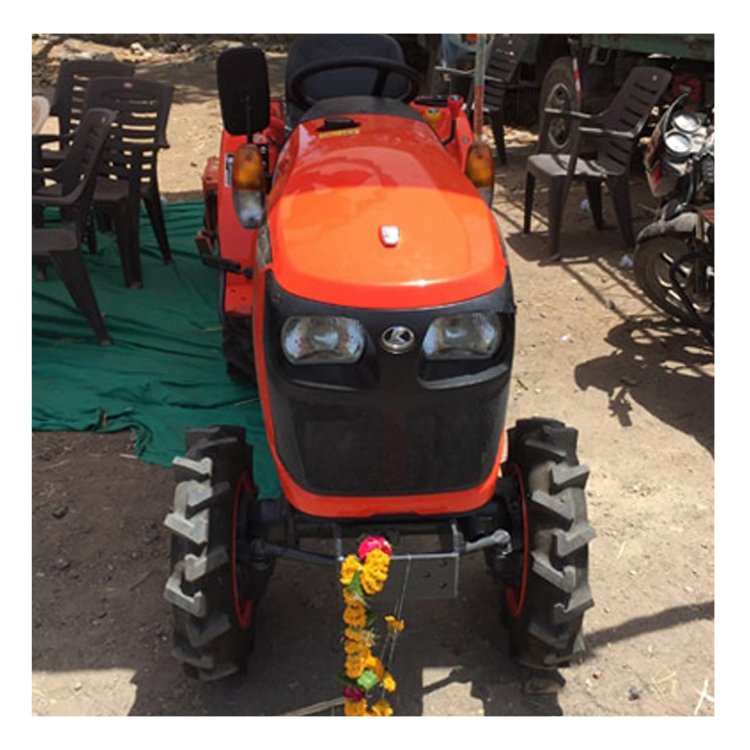 Kubota A211N Mini Tractor 21 HP Diesel Fuel 4x4 Wheel Tractor COC Certified Used Farming Agricultural Industries Made Japan