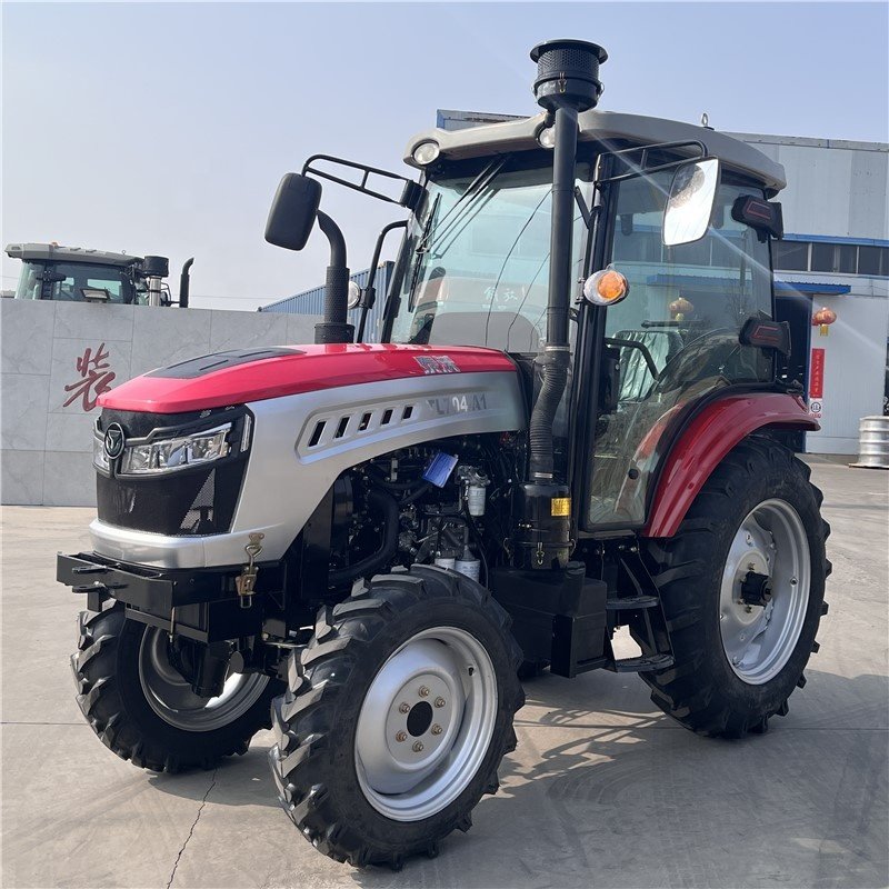 China Tavol 704 Tractor Matched Agricultural Farm Tractor with Cabin for Sale