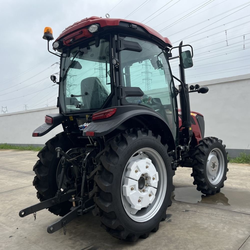 New 70Hp Boat Tractor for Rice Paddy Field and Dry Land, Tractor for Rice Cultivation