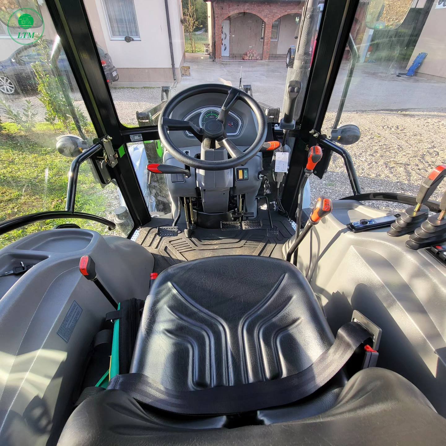 4x4 50hp Traktor for Agriculture Agricola Tractor Farm Tractor Huaxia Tractor