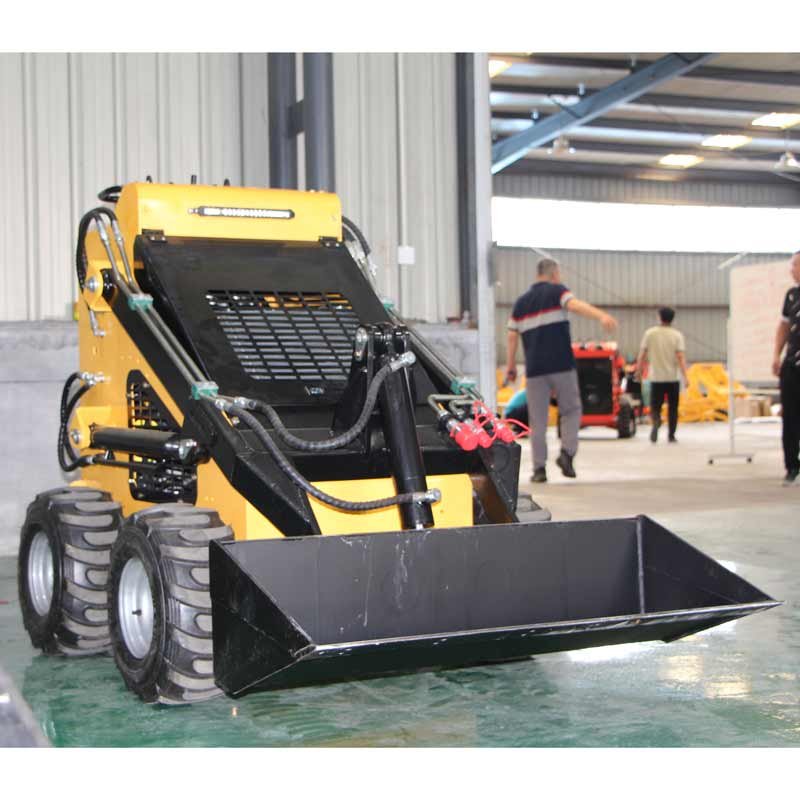 Fast Delivery Hr460 460kg Mini Track Crawler Skid Steer Loader With Forest Mulcher