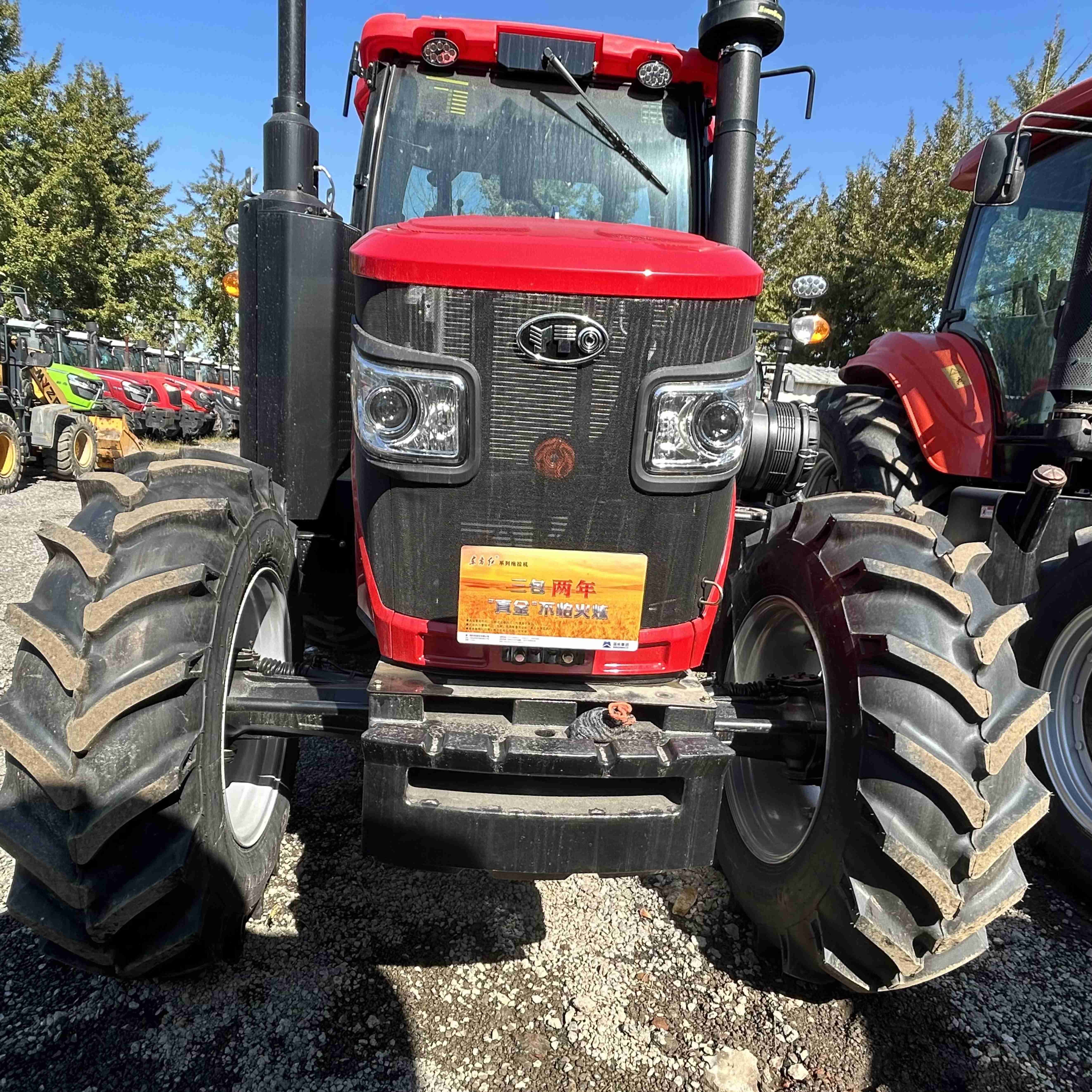 Farm Machinery 200Hp LX2004 Yto Engine 6 Cylinder Agriculture Tractor 4wd