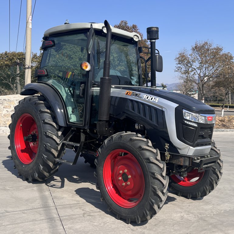 Four Wheel Drive 90HP 100HP Farm Wheel Tractor with Cabin for Agriculture