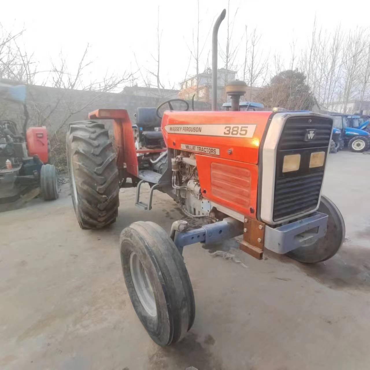 Used Tractors Massey Ferguson MF385 85hp 4X4WD Front Shovel Loader Farm Equipment Agricultural Machinery Wheel Farm Tractor