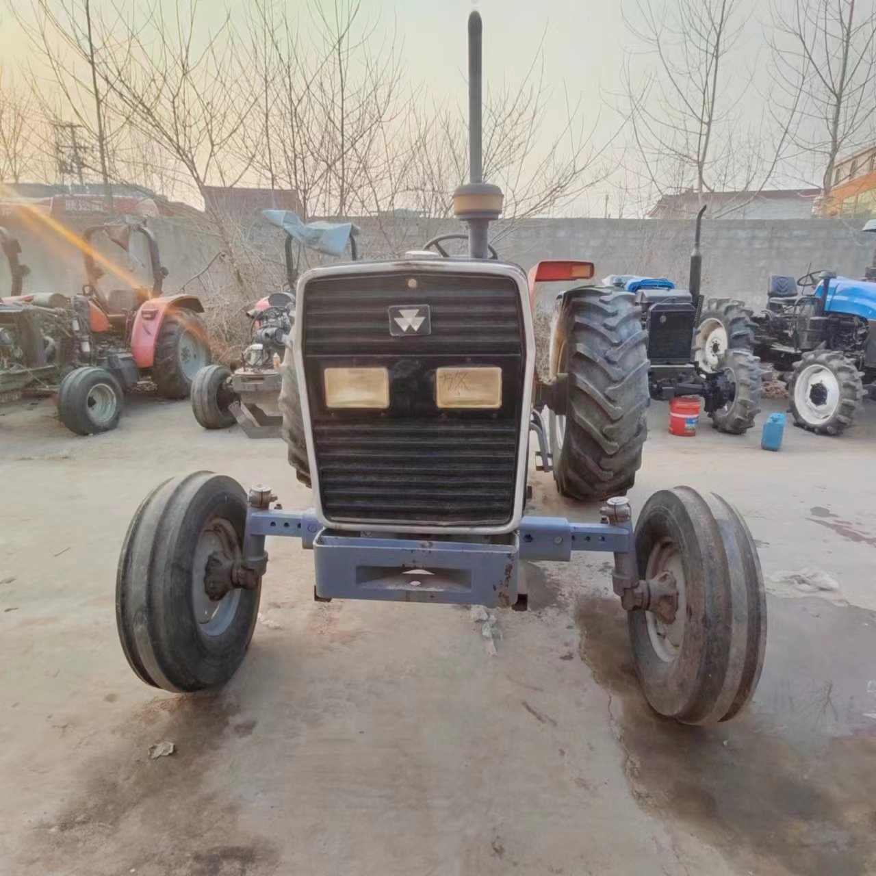 Used Tractors Massey Ferguson MF385 85hp 4X4WD Front Shovel Loader Farm Equipment Agricultural Machinery Wheel Farm Tractor