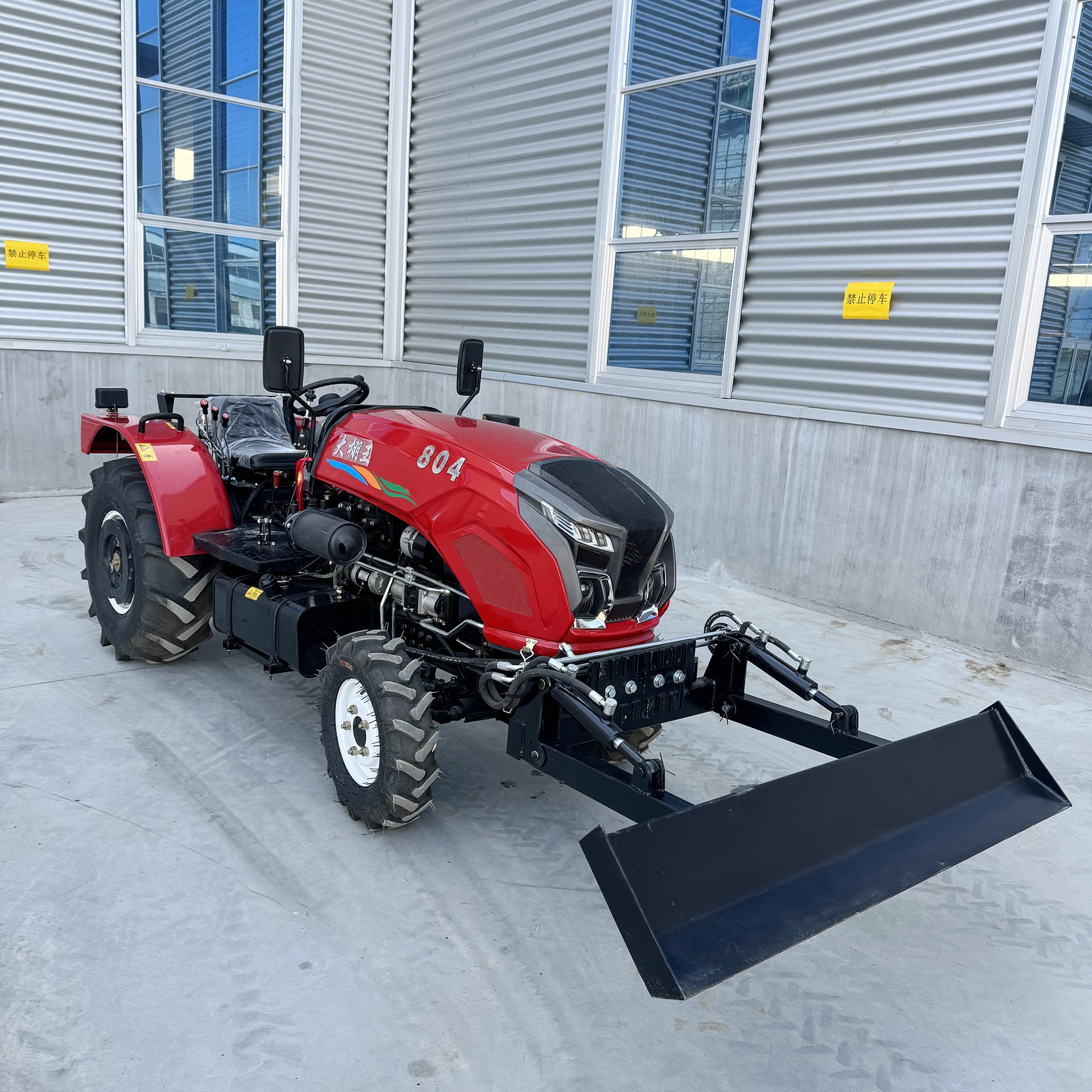 Four-wheel Drive Tractor Agricultural Four-wheel Tractor Orchard Greenhouses King Four-wheel Drive Tractor Rotary Tiller