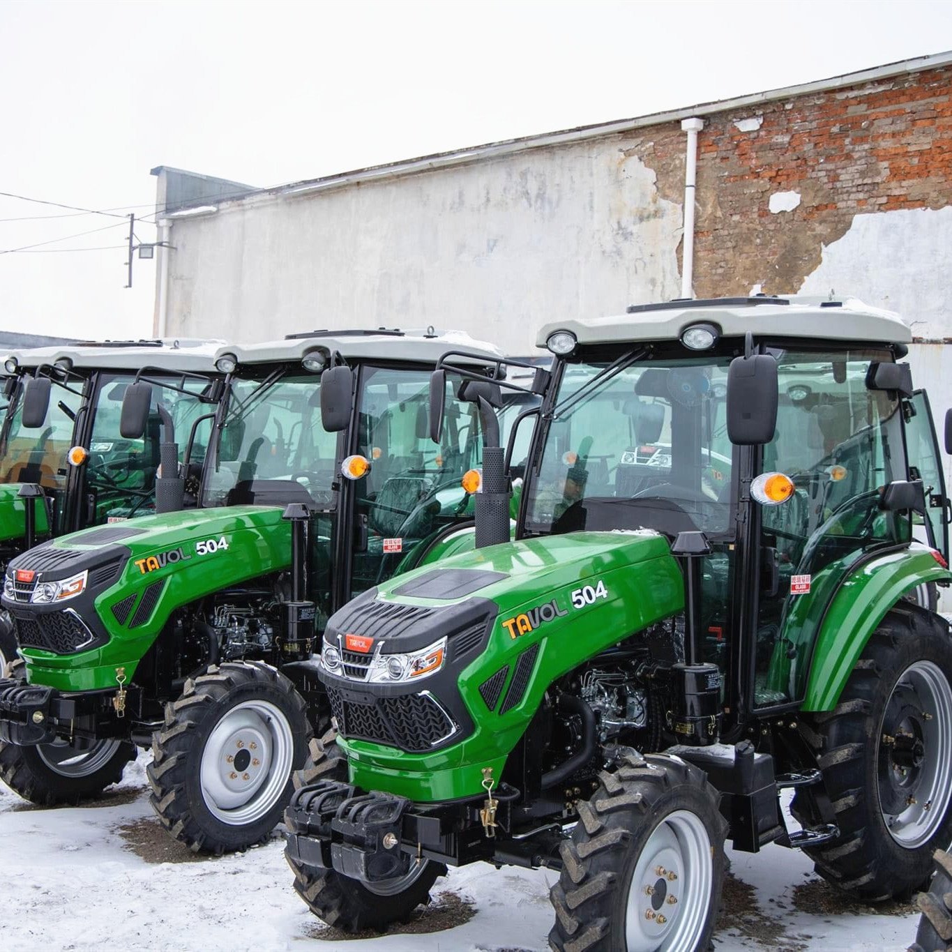 70 Tractor Farming Mini Tractor 70hp Tractors for Agriculturewith Front Loading and Backhoe Digger