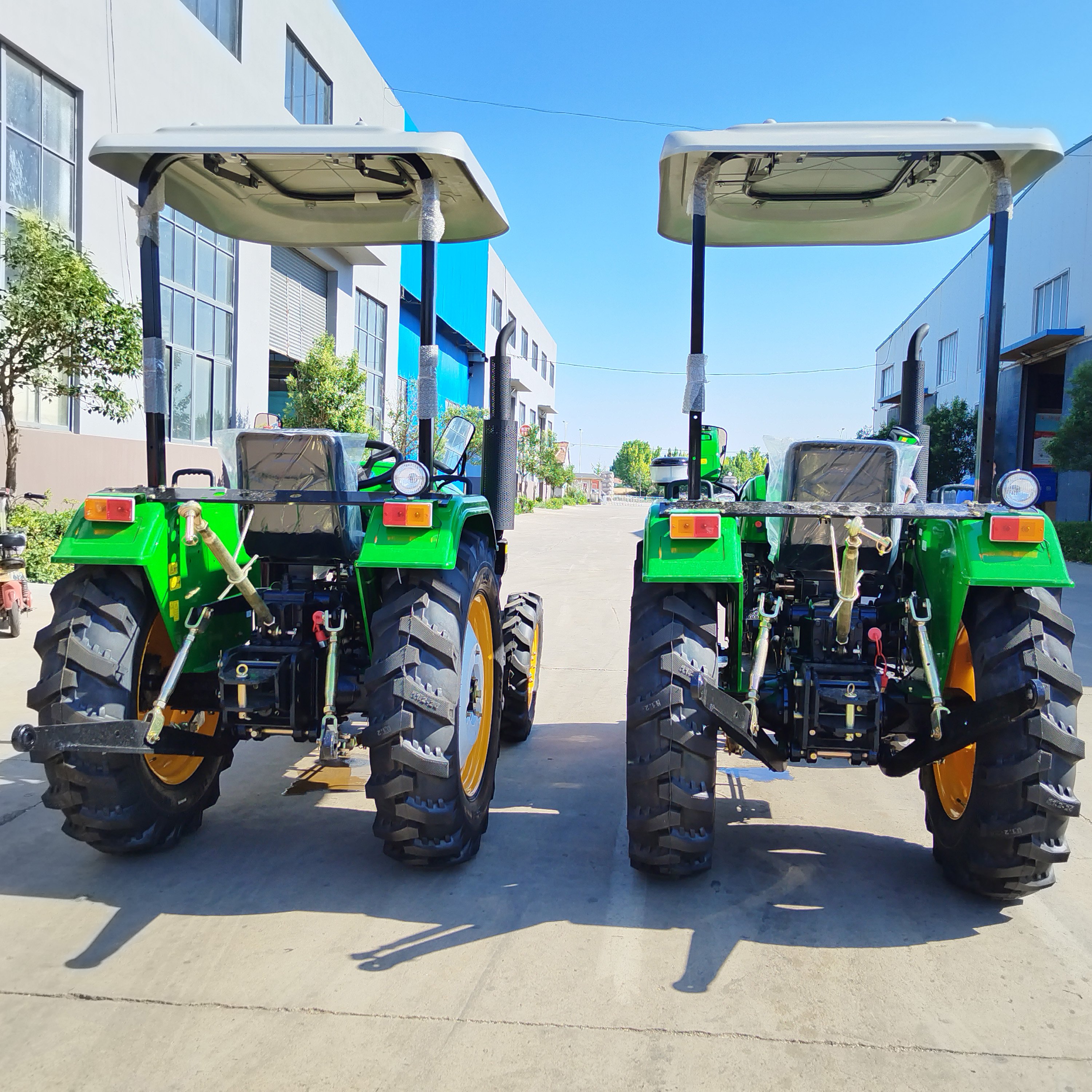 Mini Tractor Trucks Agriculture Lawn Mower Tractor Farm Tractor 4x4 2wd 25 hp 45 hp 40 hp Brand New for Farming